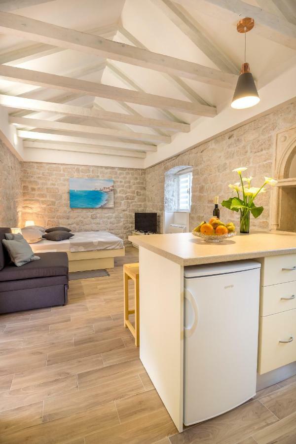 Olive Garden Appartement Ston Buitenkant foto