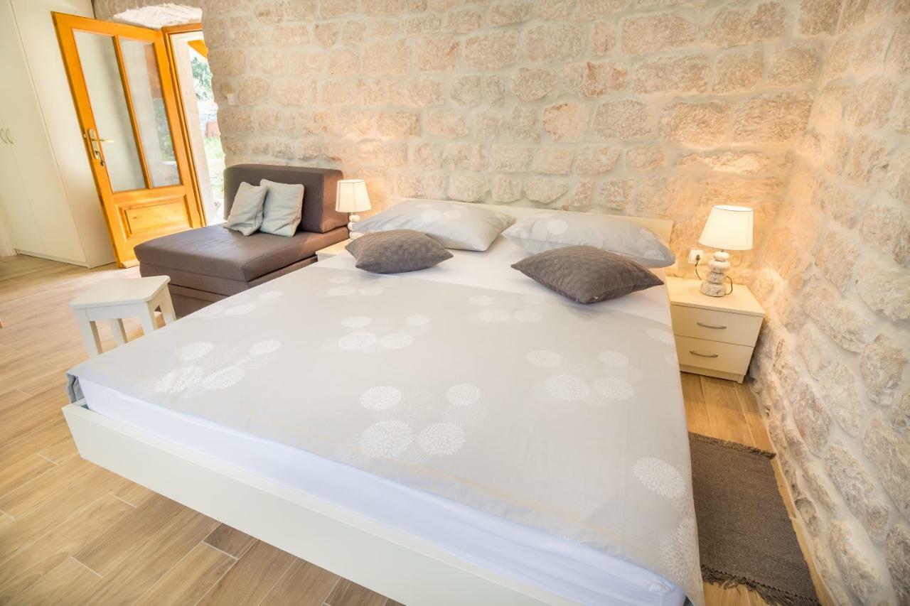 Olive Garden Appartement Ston Buitenkant foto